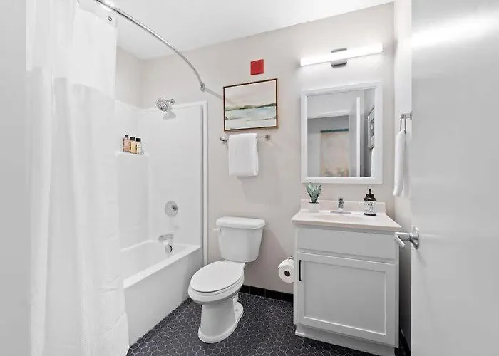 Cozysuites Modern 1br, Downtown Apartment Pittsburgh