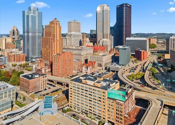 Cozysuites Modern 1br, Downtown Apartment *